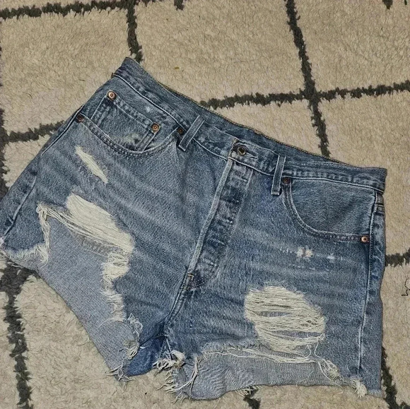 Levis 501 size 33 - Picture 2 of 4